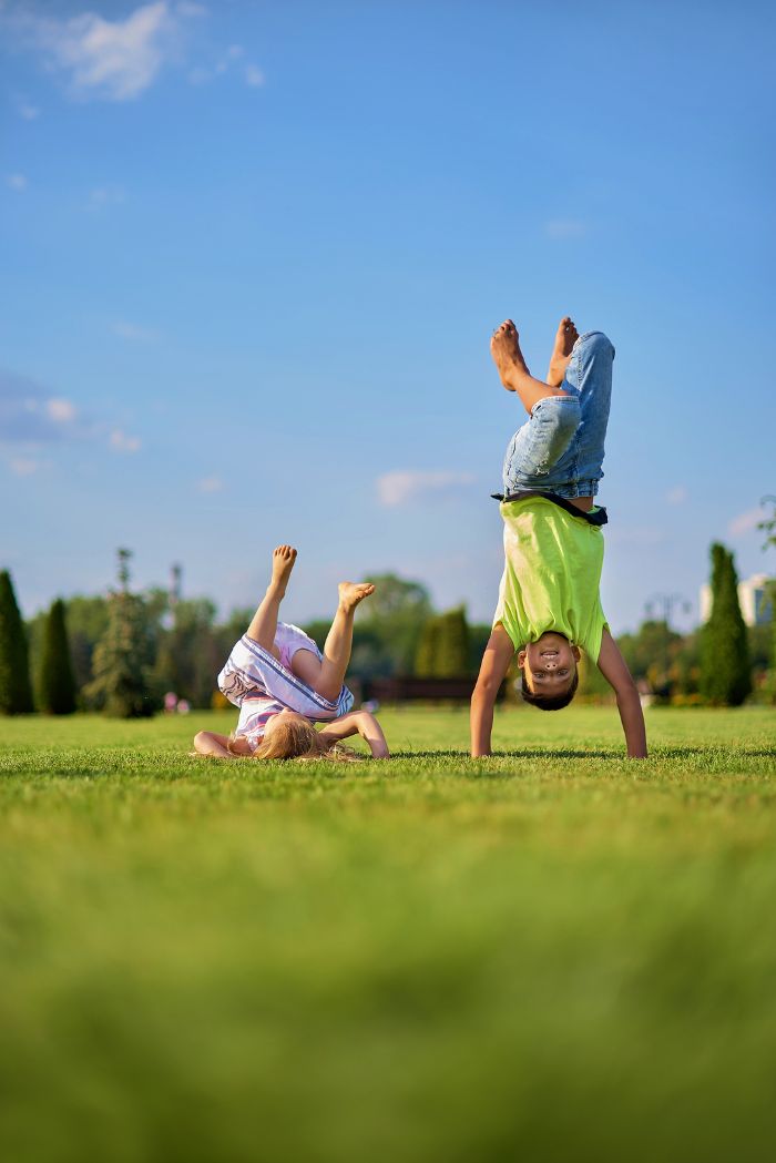 Children doing hanstands