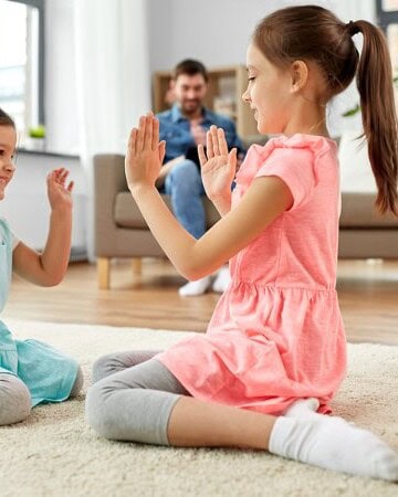 Kids playing clapping games
