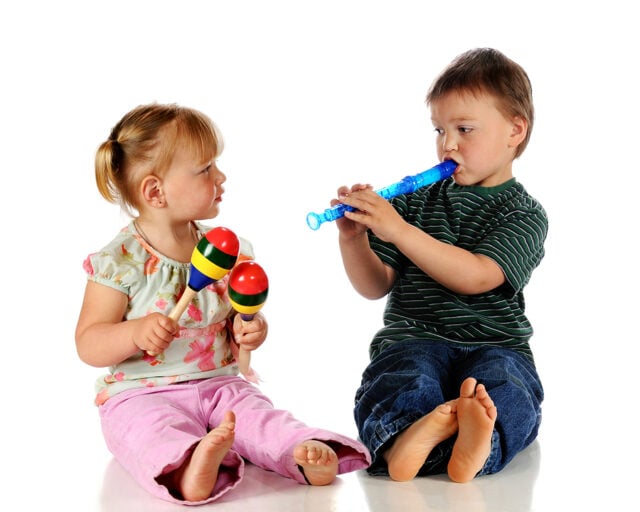 16 Incredible Benefits Of Musical Instruments For Toddlers And